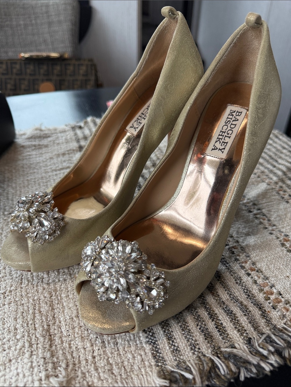 Badgley Mischka Jeannie Gold Metallic Finish